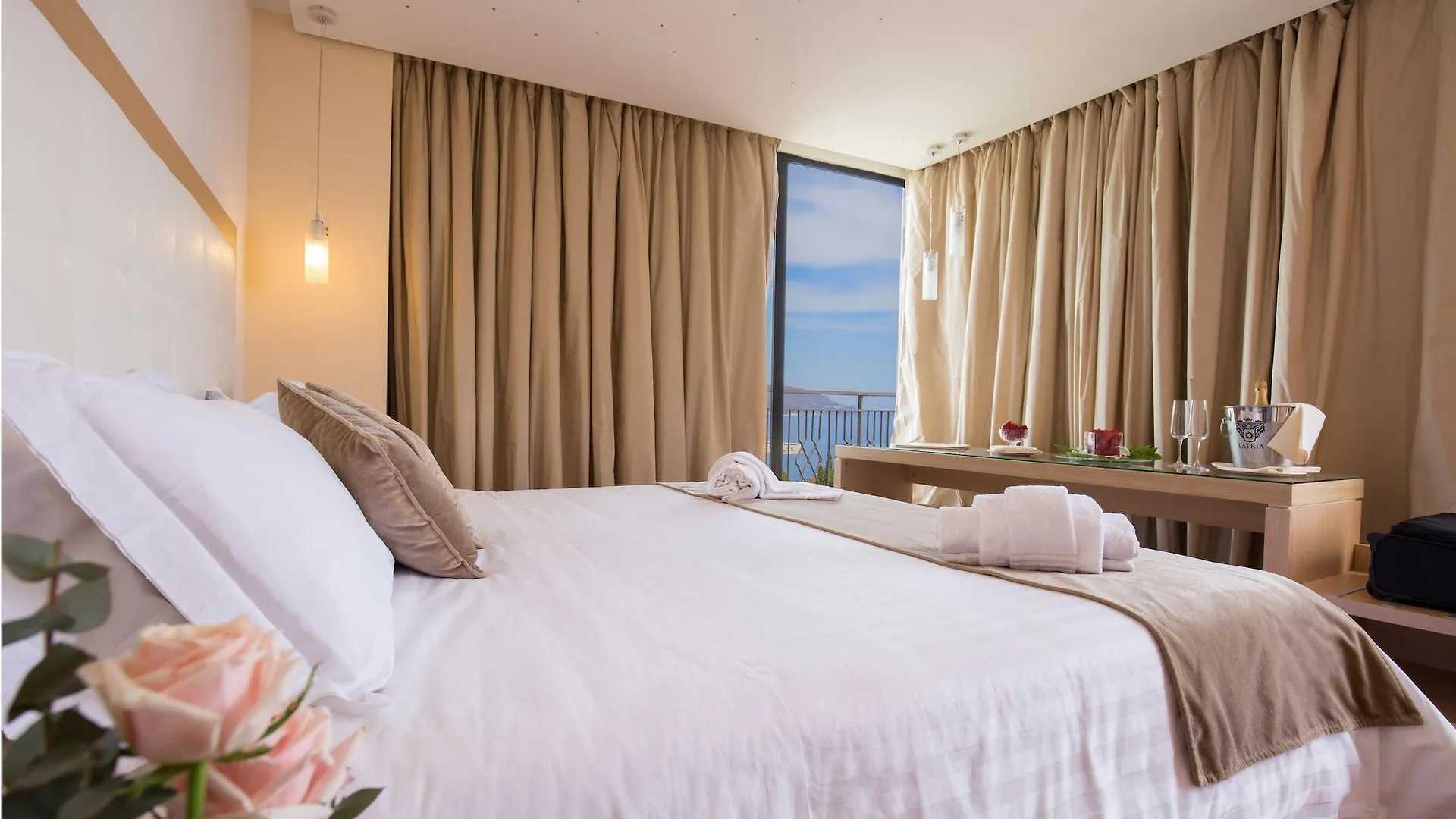 טאורמינה Hotel Villa Esperia