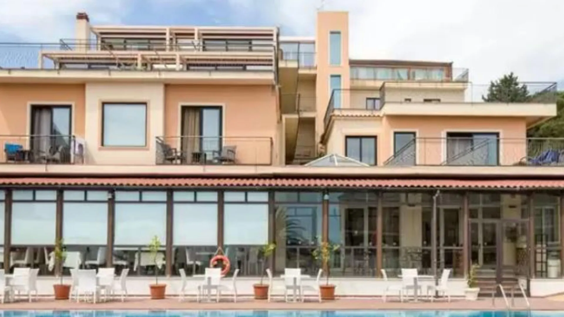טאורמינה Hotel Villa Esperia