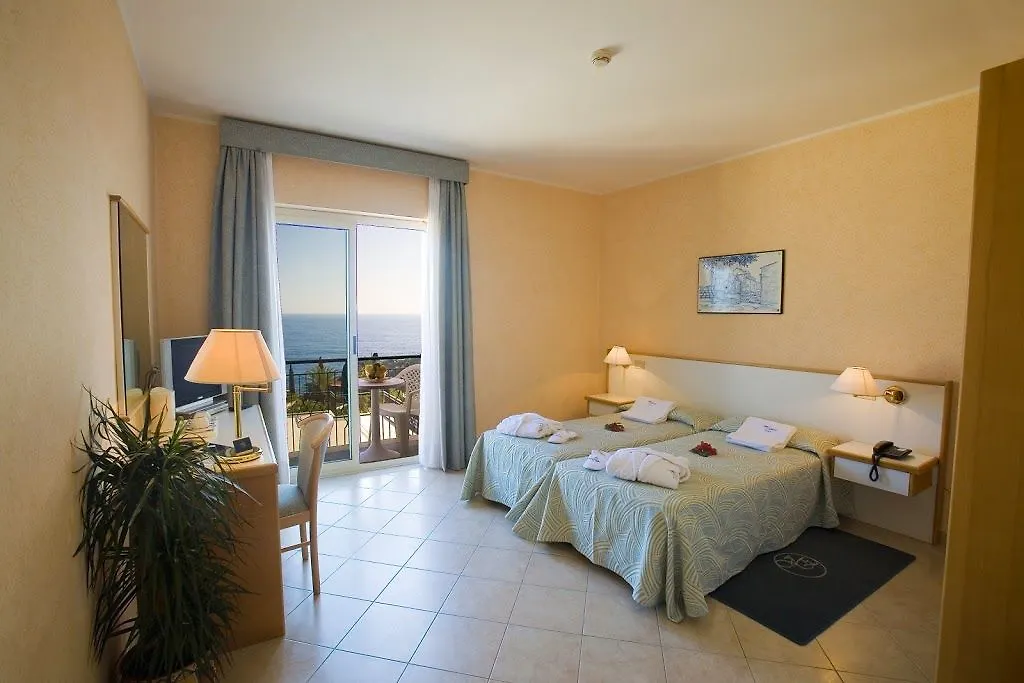 טאורמינה Hotel Villa Esperia 4*,